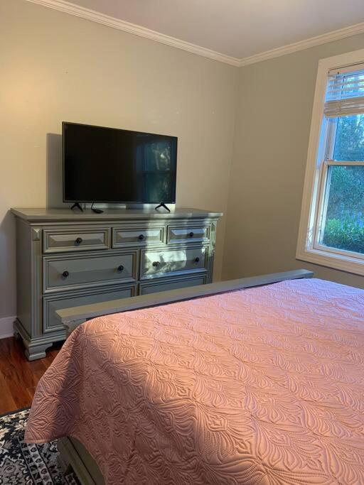 Entire Home! Waterfront And Trail-Backing! Beaufort Exteriör bild