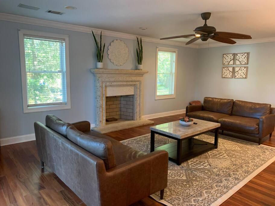 Entire Home! Waterfront And Trail-Backing! Beaufort Exteriör bild