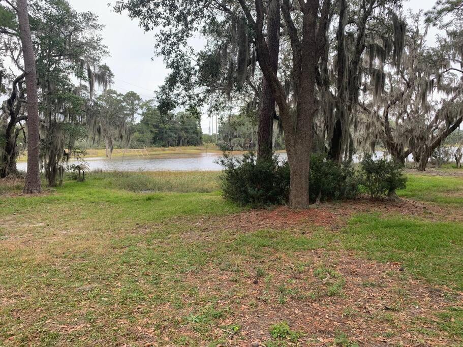 Entire Home! Waterfront And Trail-Backing! Beaufort Exteriör bild